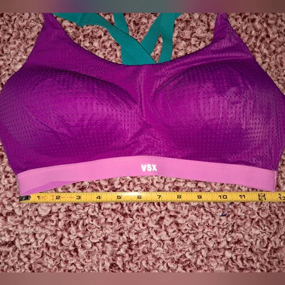 Victoria's Secret sportsbra - Picture 4 of 7